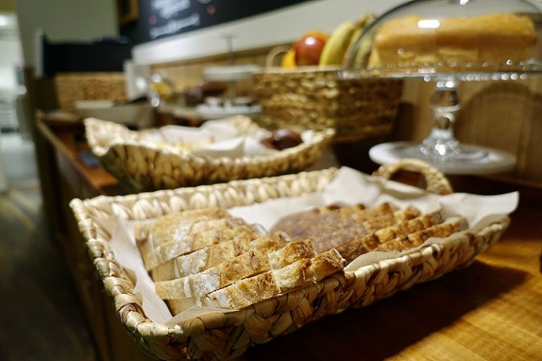 English Breakfast Blume Cruz Suites Hotel in Madrid with breakfast