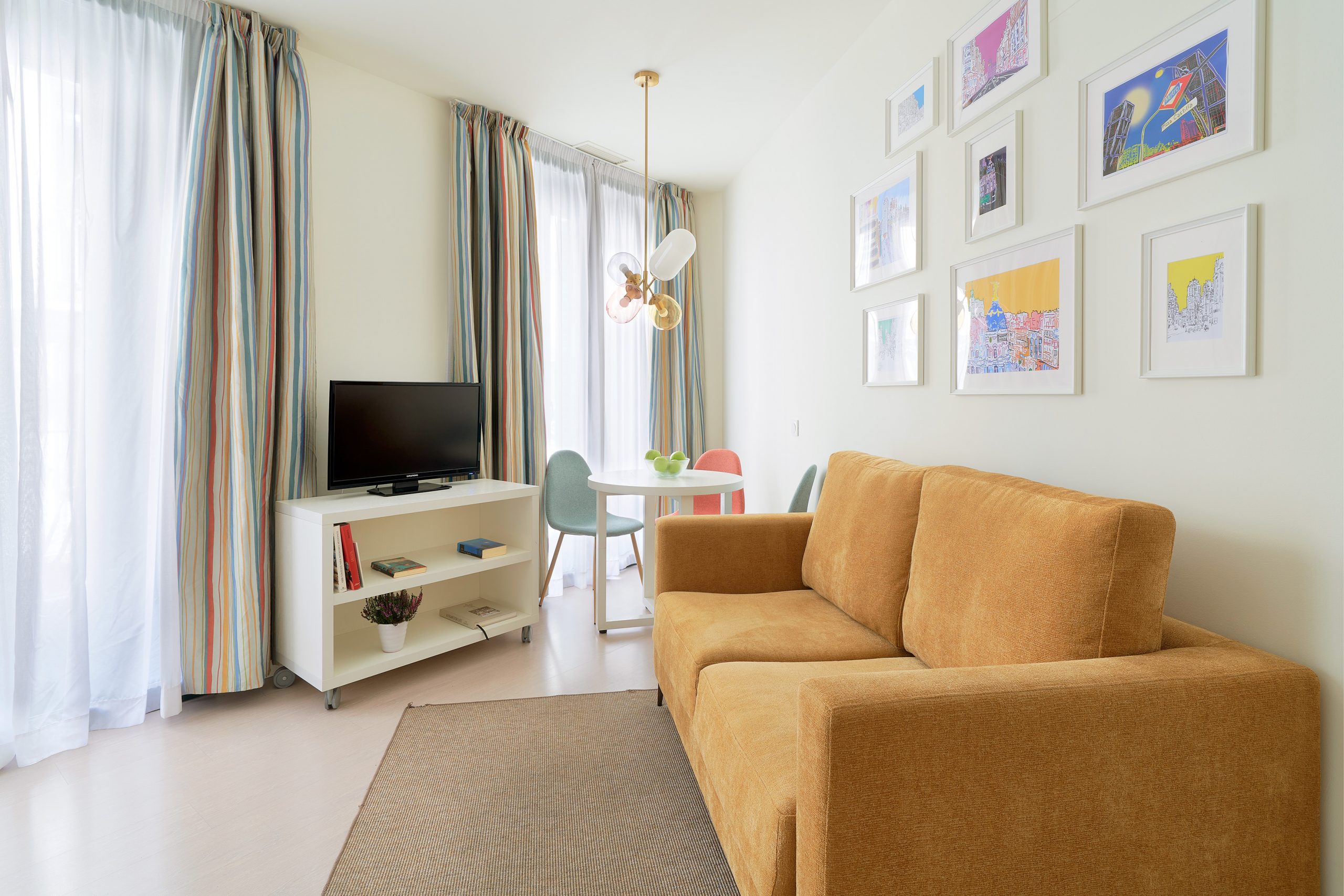 WEB 101 SALON COMEDOR