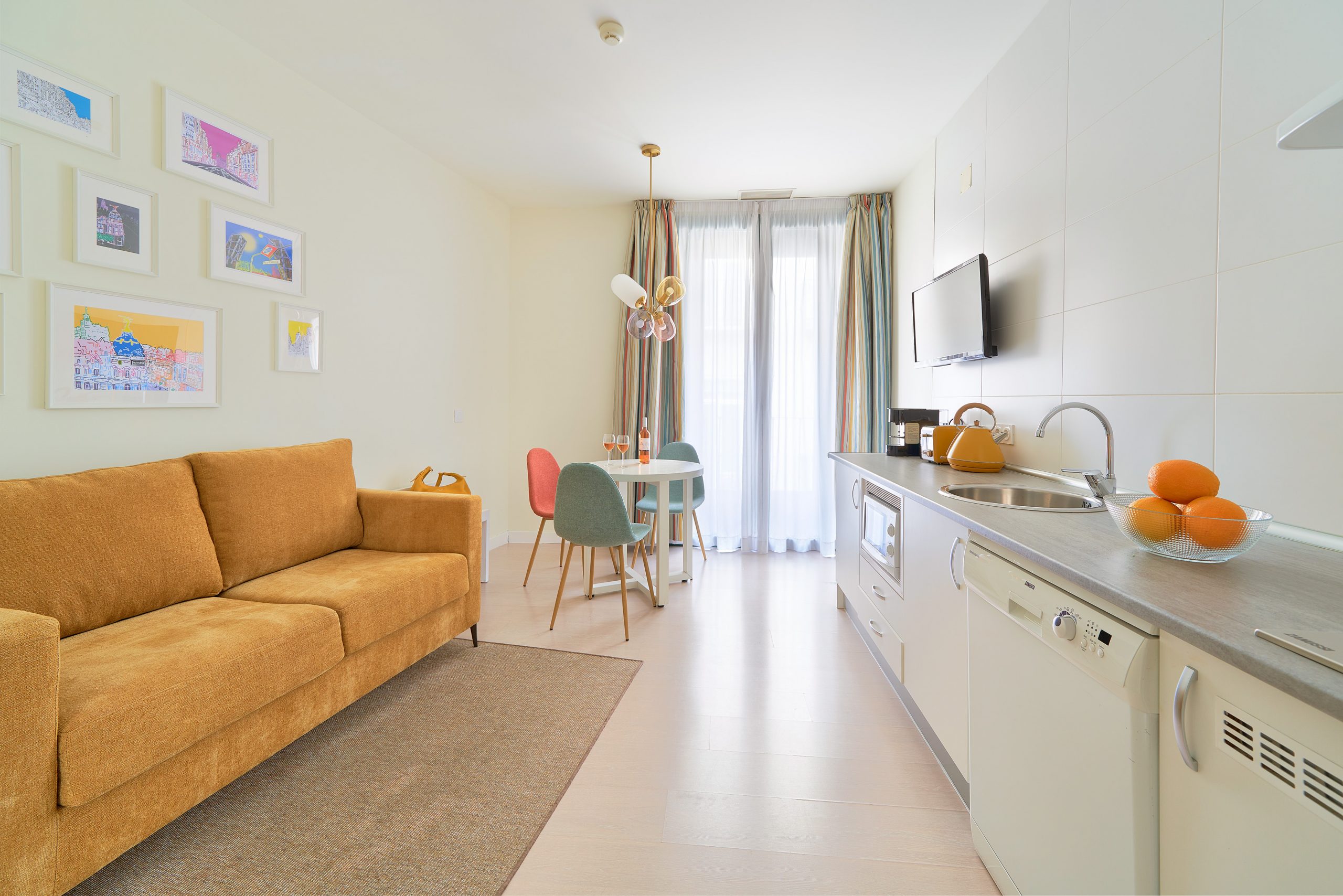 WEB 303 COCINA SALON