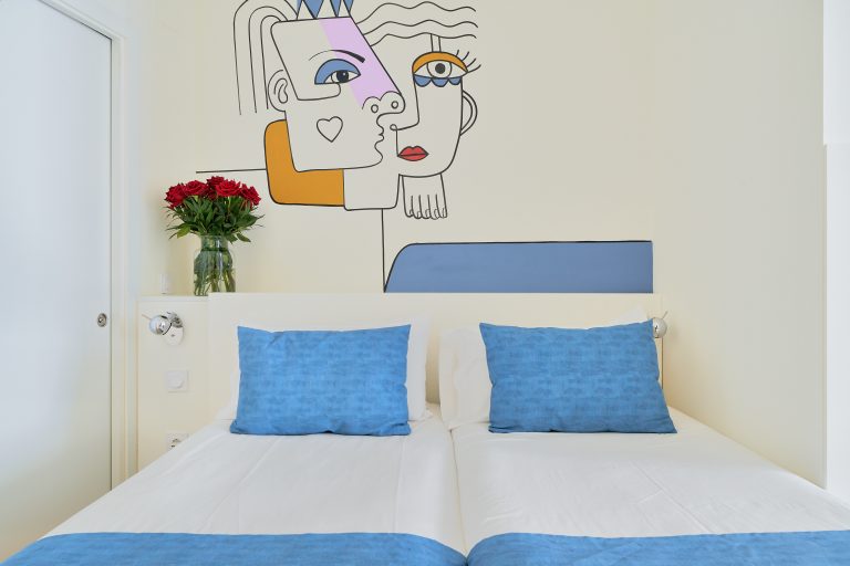 WEB 303 DORMITORIO 4