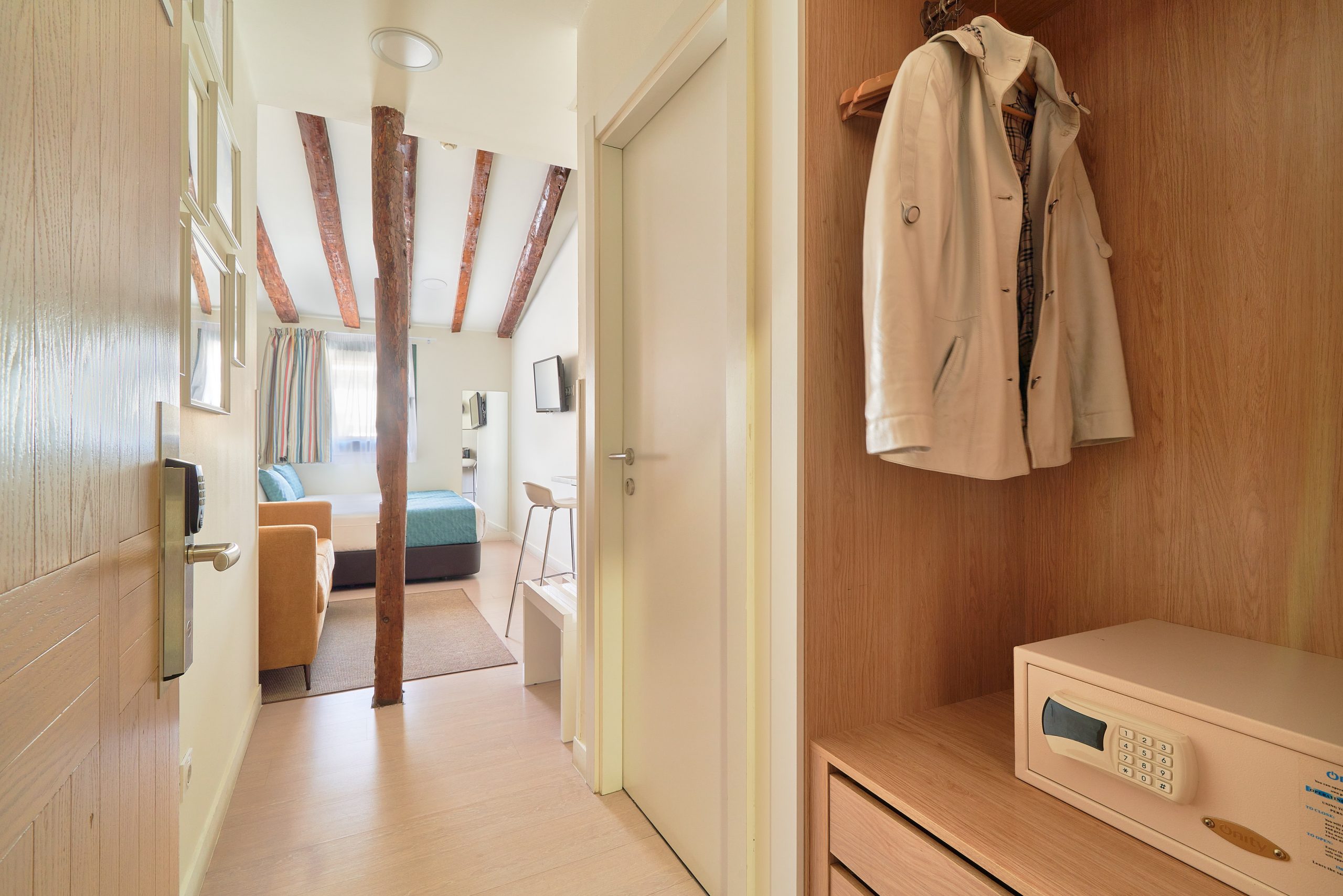 WEB 402 VISION GENERAL ARMARIO