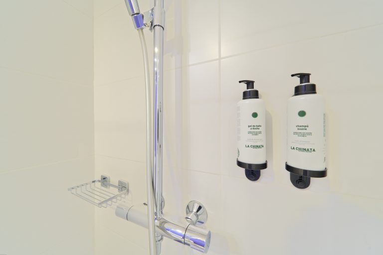 WEB AMENITIES BAÑO