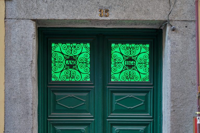 WEB DETALLE PUERTA VERDE GRANITO